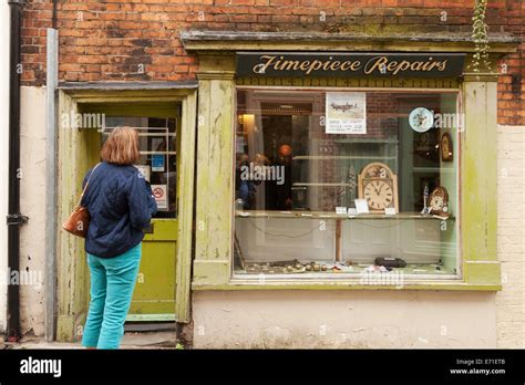 watch repair lincoln